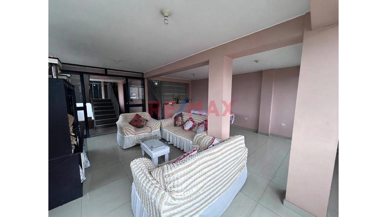 Se Vende Casa De 90 M2 Upis Huascar - 10