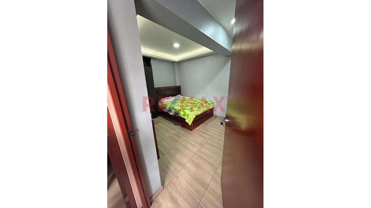 Se Vende Casa De 90 M2 Upis Huascar - 8