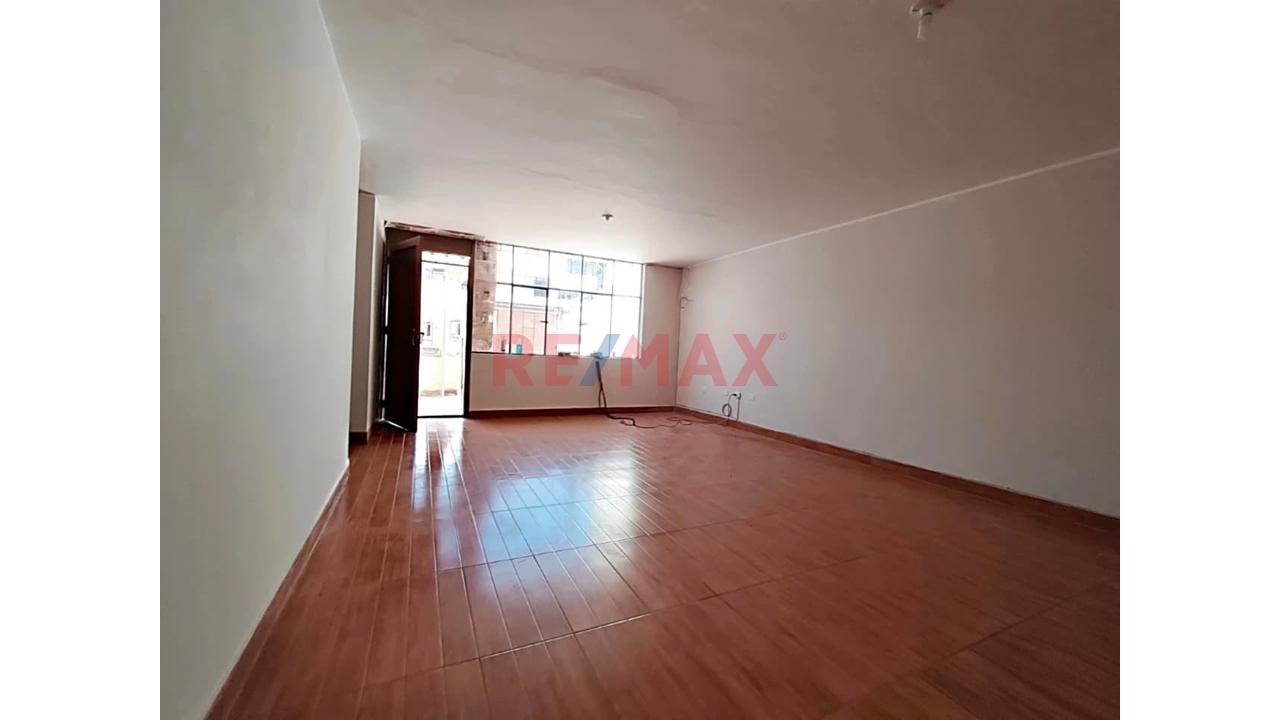 🔑 Casa En Alquiler Vivienda Y/O Oficinas 📍 El Tambo – Huancayo - 11
