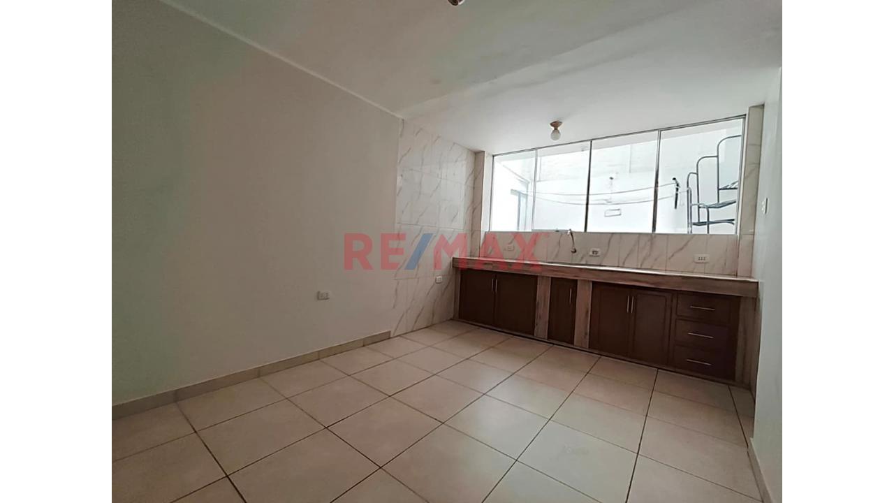🔑 Casa En Alquiler Vivienda Y/O Oficinas 📍 El Tambo – Huancayo - 12