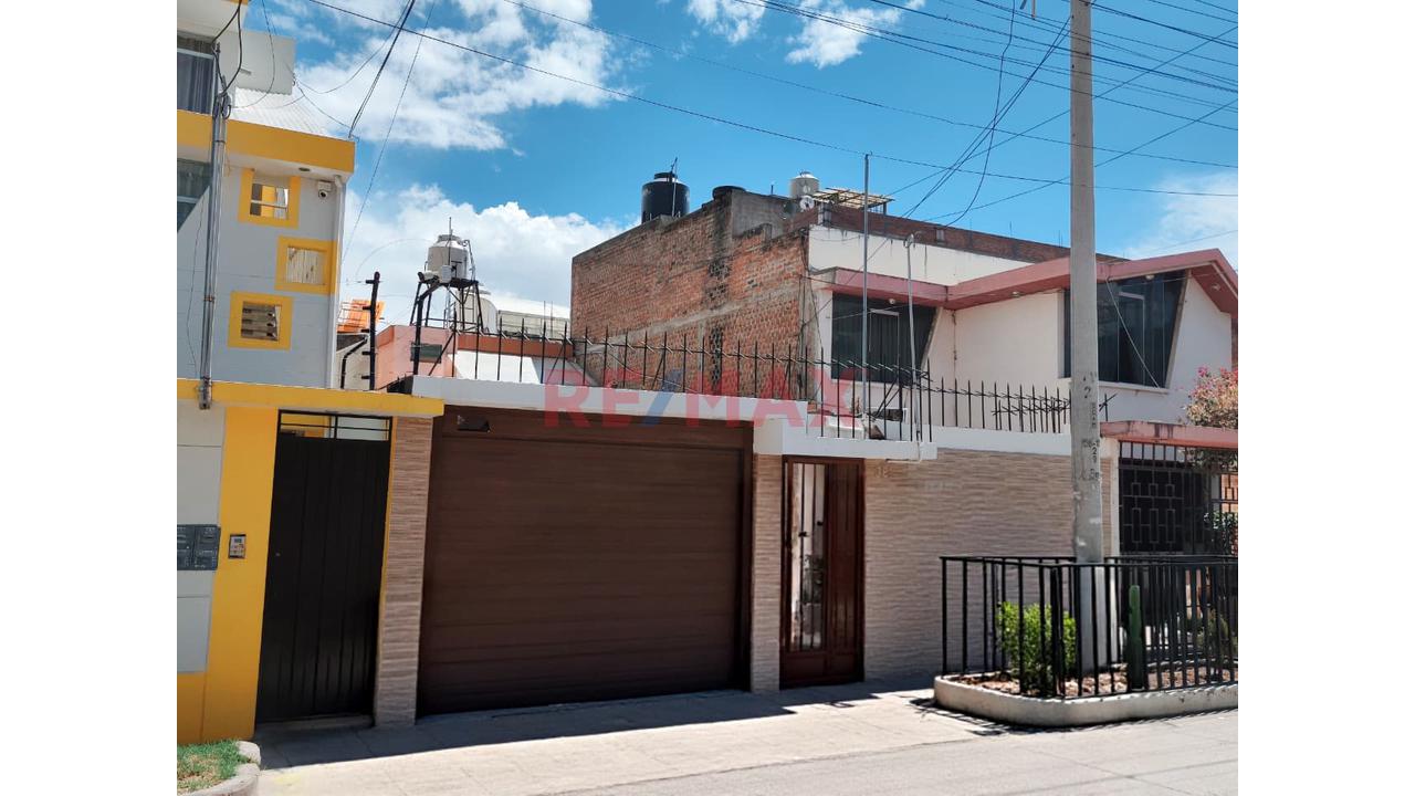 🔑 Casa En Alquiler Vivienda Y/O Oficinas  📍 El Tambo – Huancayo - 1