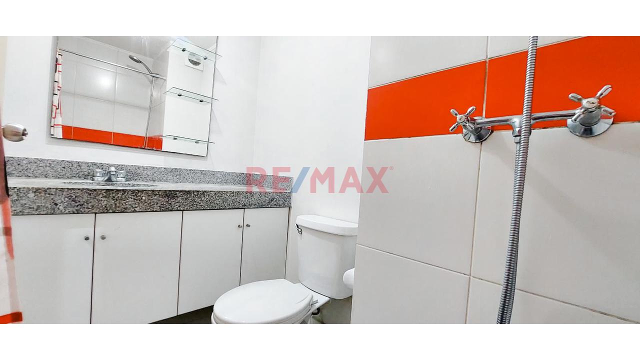 Venta De Departamento Con Balcon 3 Dormitorios Parques De La Huaca San Miguel - 2