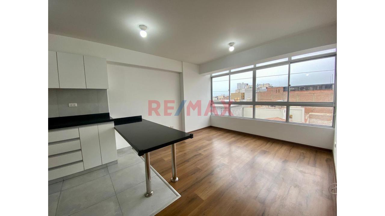 🏡 Departamento En Alquiler – San Miguel 🏡 - 2