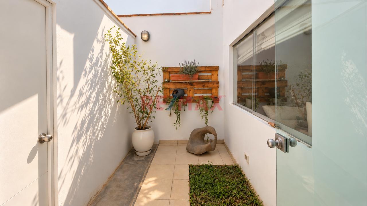 Vendo Exclusivo Dúplex En 1Er Piso Con Ascensor Directo, Terrazas Y 2 Cocheras – Chacarilla — foto 13