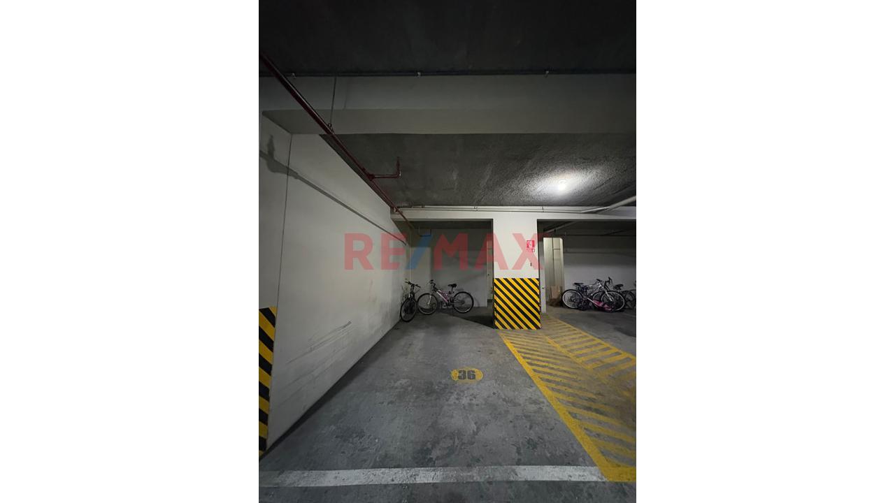 ✨ Amplio Departamento En 1Er Piso Con Terraza Y Patio | Miraflores - 18