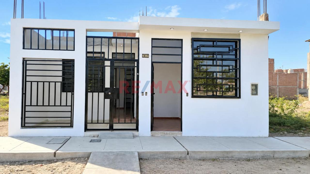 Casa En Venta Alameda Real Portales Lambayeque - 3