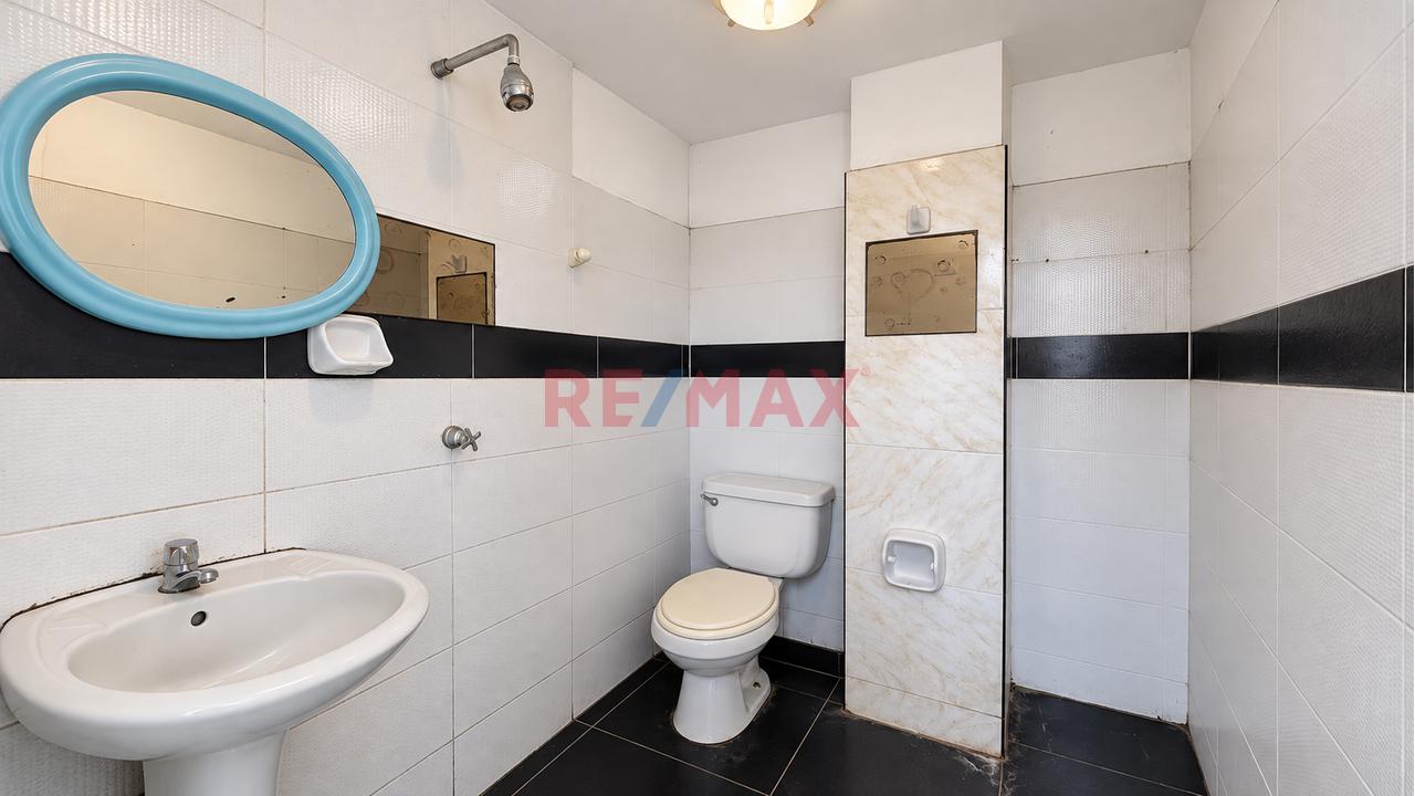Casa De 4 Pisos Vive A Pasos Del Mar En Una De Las Zonas Más Buscadas De Miraflores - 18