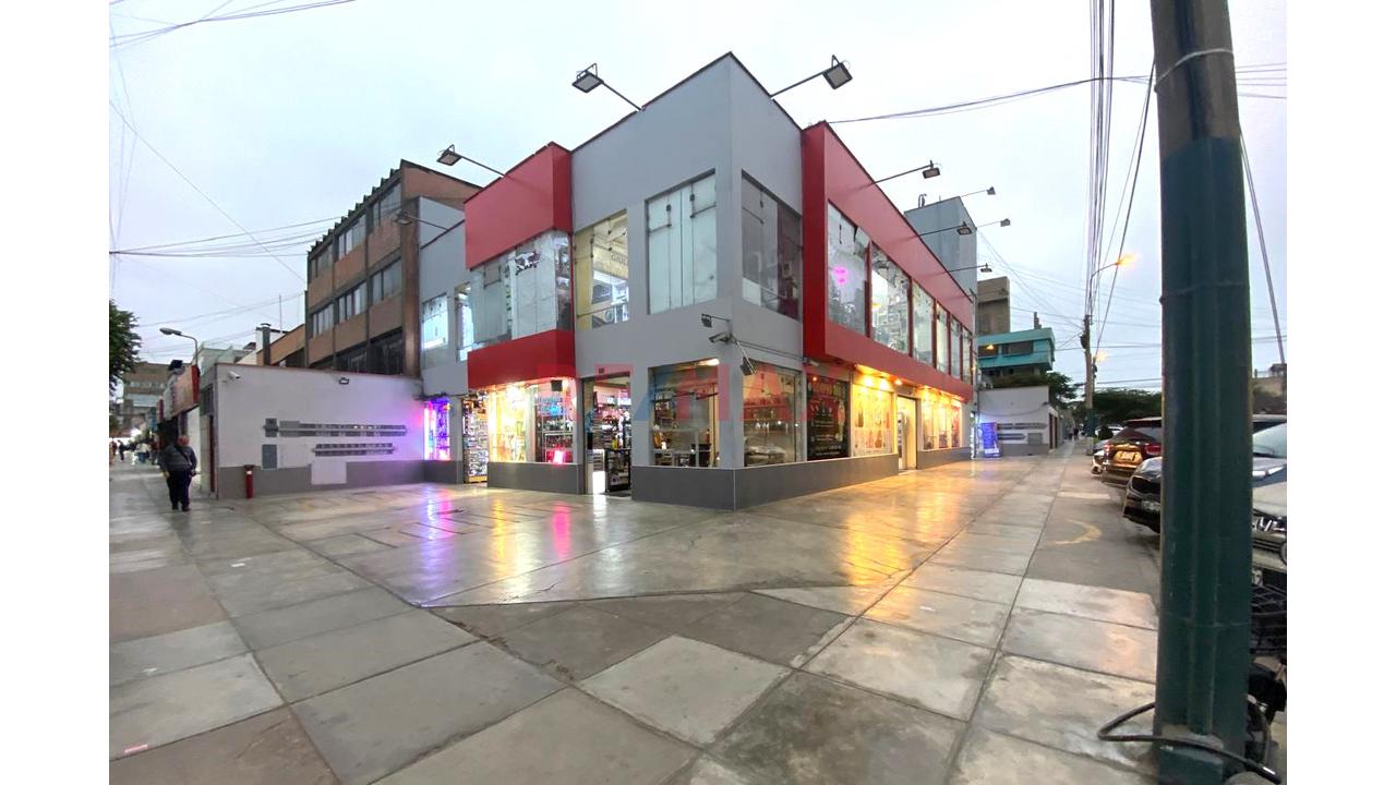 Alquiler De Local En 1Er Piso En Galeria De San Borja Norte - 1