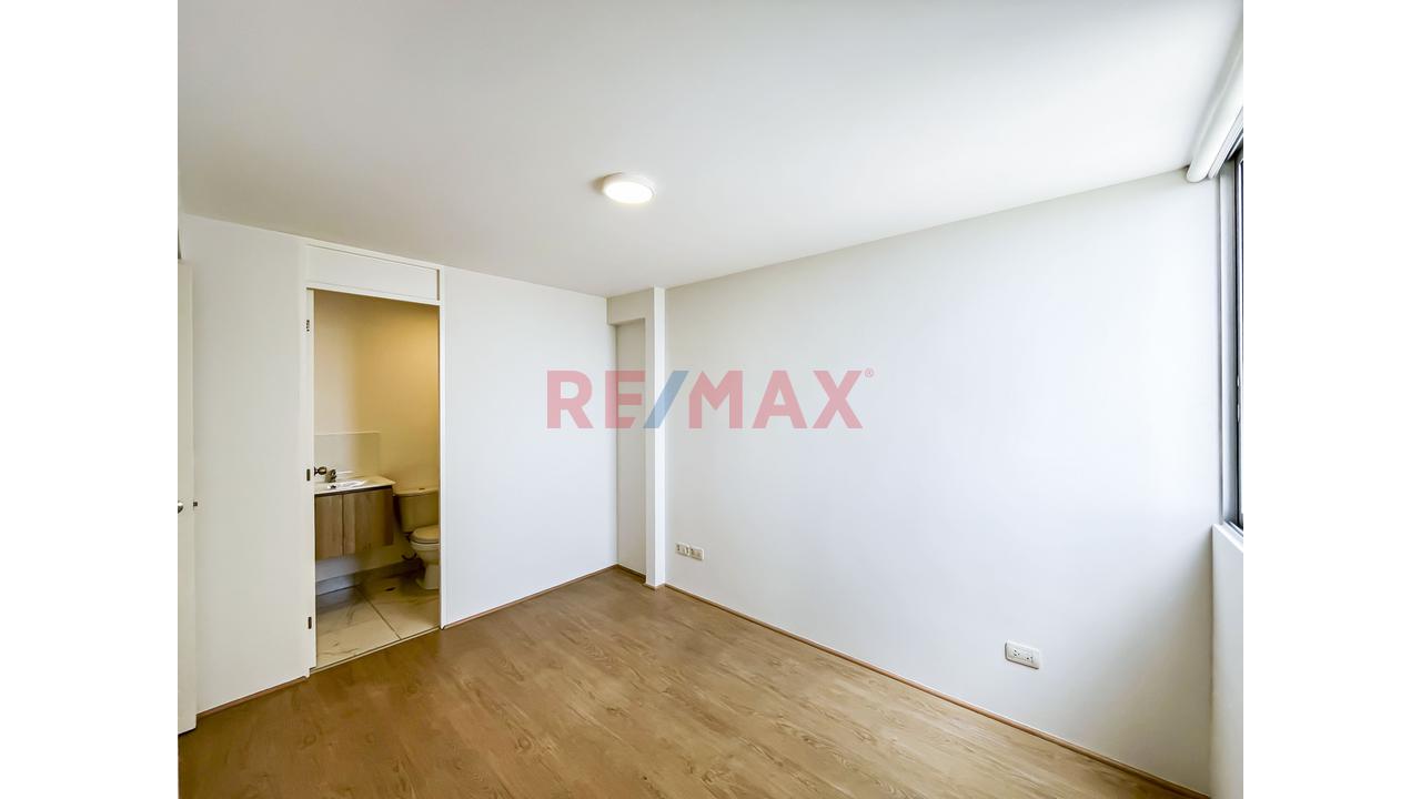 Venta De Departamento En Piso 14 Con Vista Panorámica – Cercado De Lima - 10