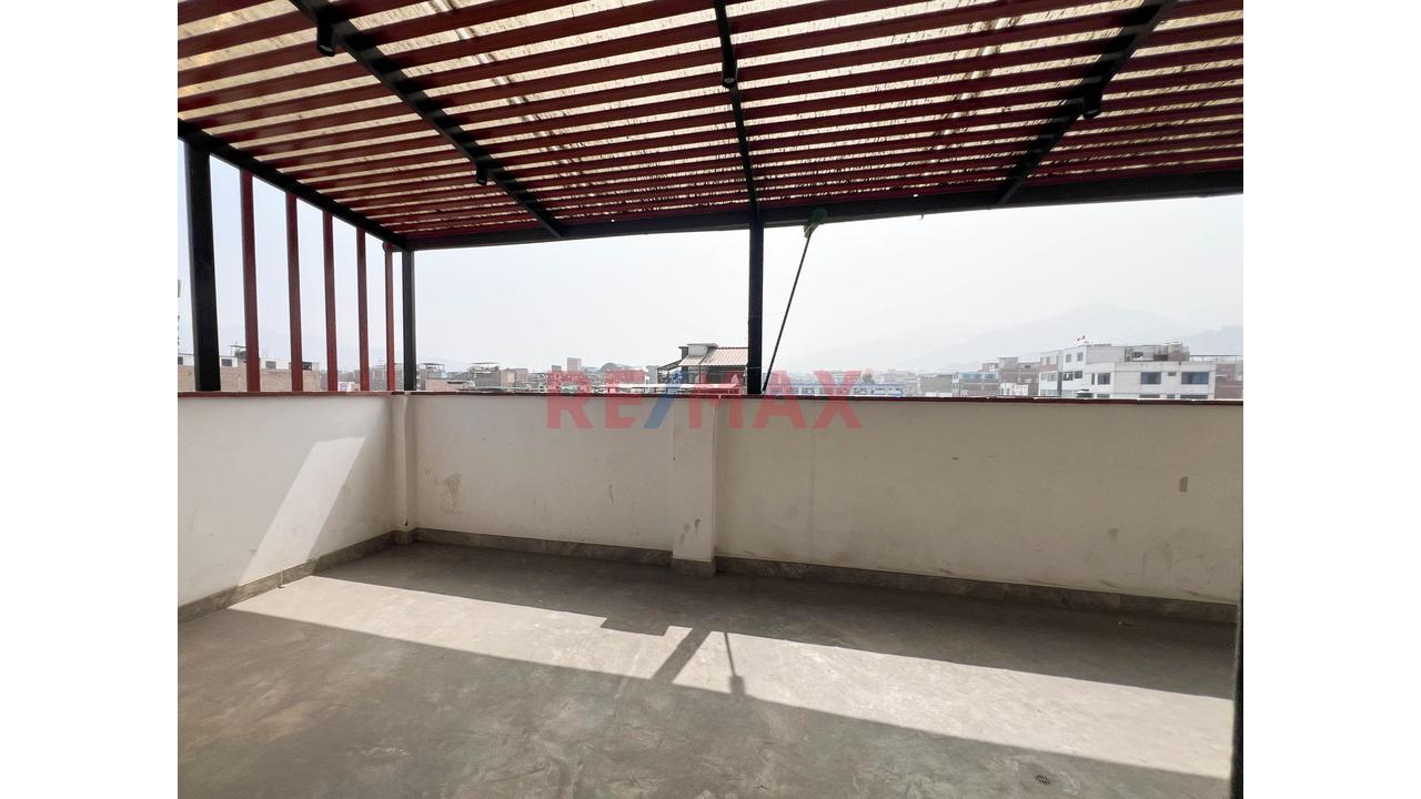 🔥 ¡S/1,150 Y Es Tu Nuevo Hogar! 3.º Piso | 2 Habitaciones | 12 Av. Central Sjl - 14