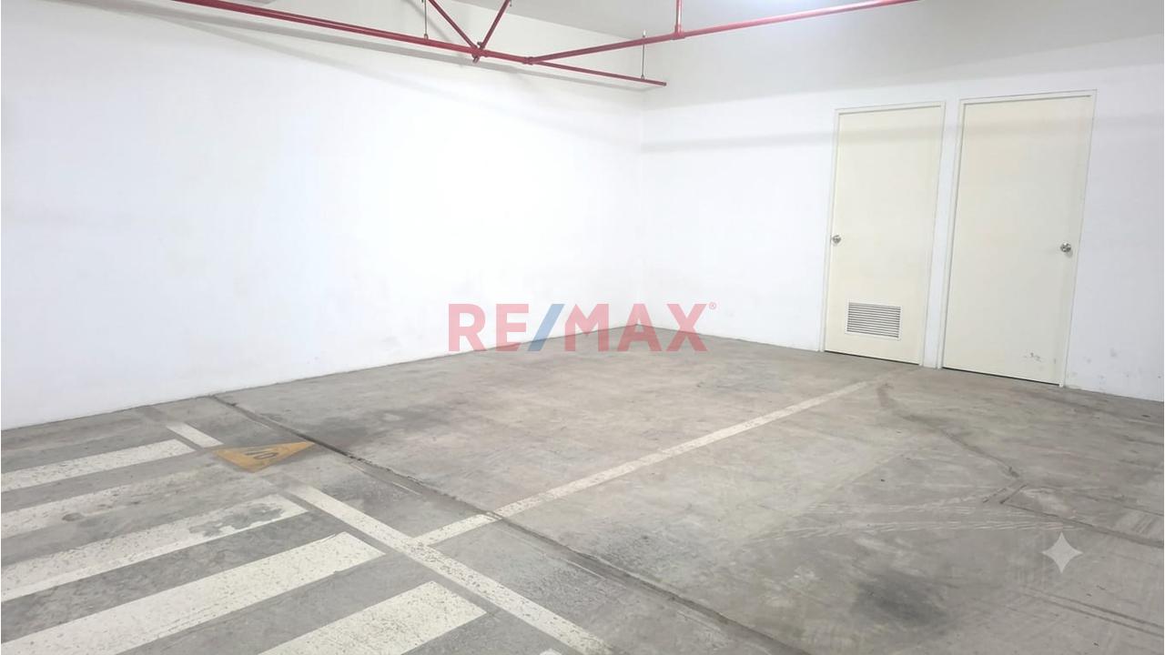 🌟🏡 Departamento En Venta Con Estacionamiento Y Depósito En Lince - 9