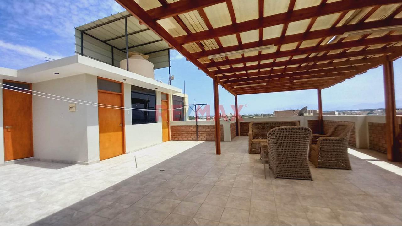 Se Alquila Departamento De 90 M2, 3Er Piso, Ubicado En La Urbanización El Haras - 17