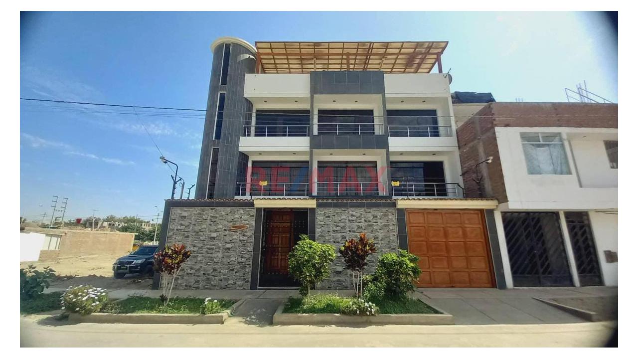 Se Alquila Departamento De 90 M2, 3Er Piso, Ubicado En La Urbanización El Haras