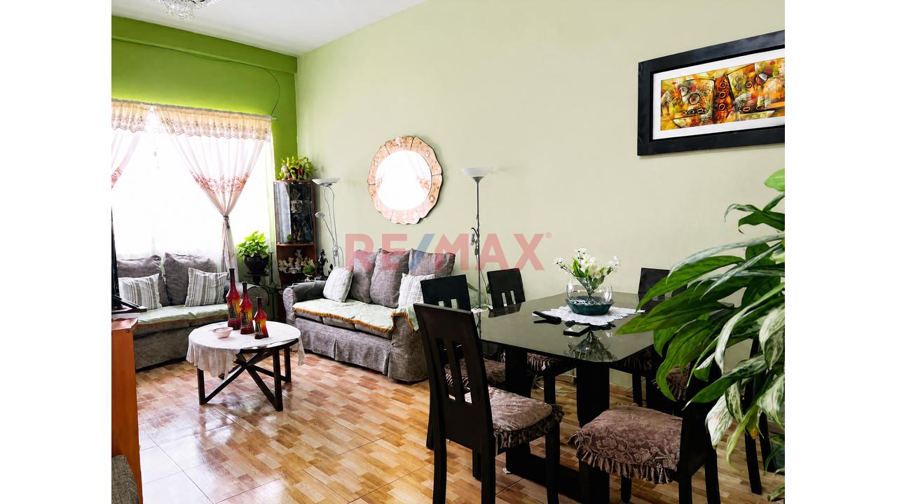 🔥 ¡Oportunidad En Chorrillos! Casa De 2 Pisos Con Potencial Ideal Para Vivir O Invertir 🔥 - 3