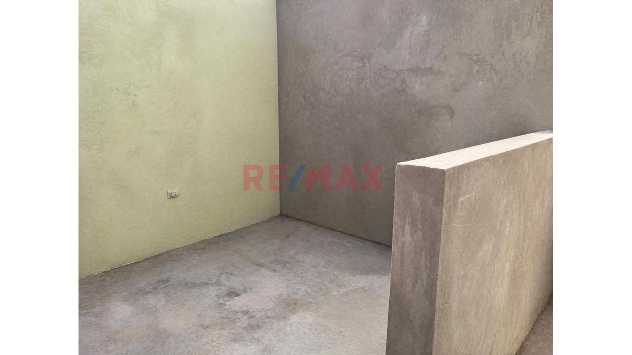 🔥 ¡Oportunidad En Chorrillos! Casa De 2 Pisos Con Potencial Ideal Para Vivir O Invertir 🔥 - 14