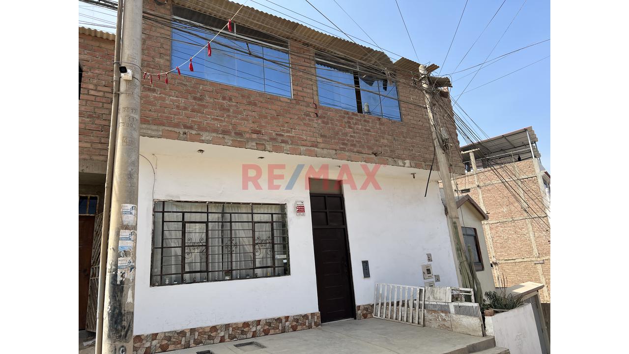 🔥 ¡Oportunidad En Chorrillos! Casa De 2 Pisos Con Potencial Ideal Para Vivir O Invertir 🔥 - 1