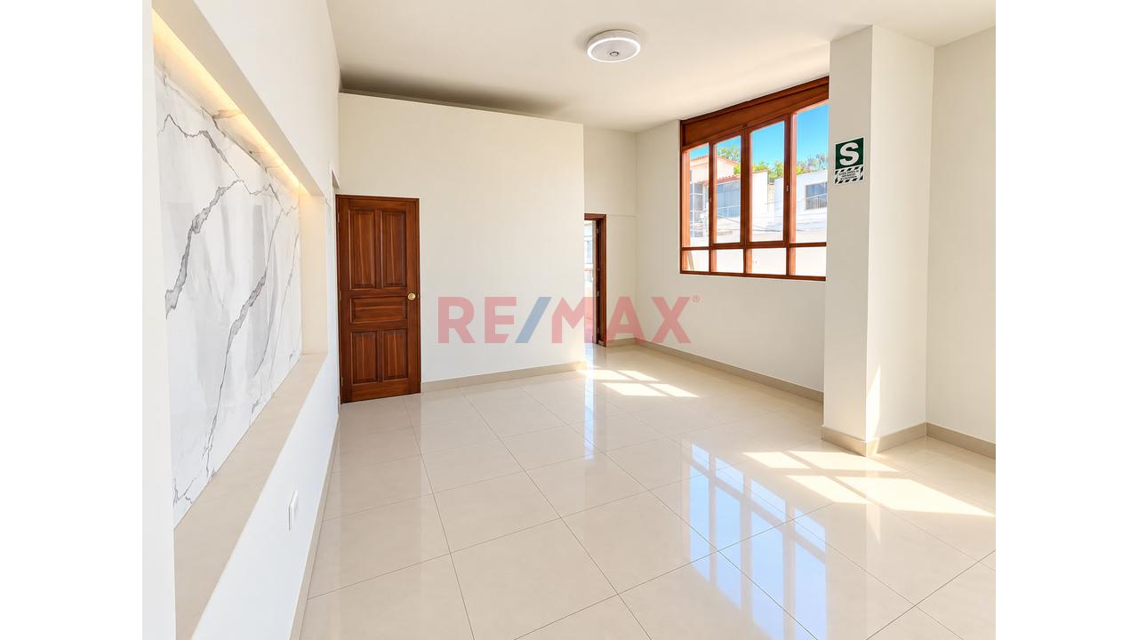 Alquiler De Local Comercial U Oficina 150 M² En Esquina A Una Cuadra De Av. Trinidad Morán - 6