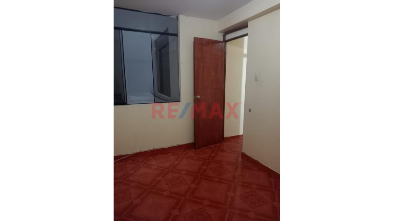 Alquilo Departamento En San Juan De Miraflores Tercer Piso - 6