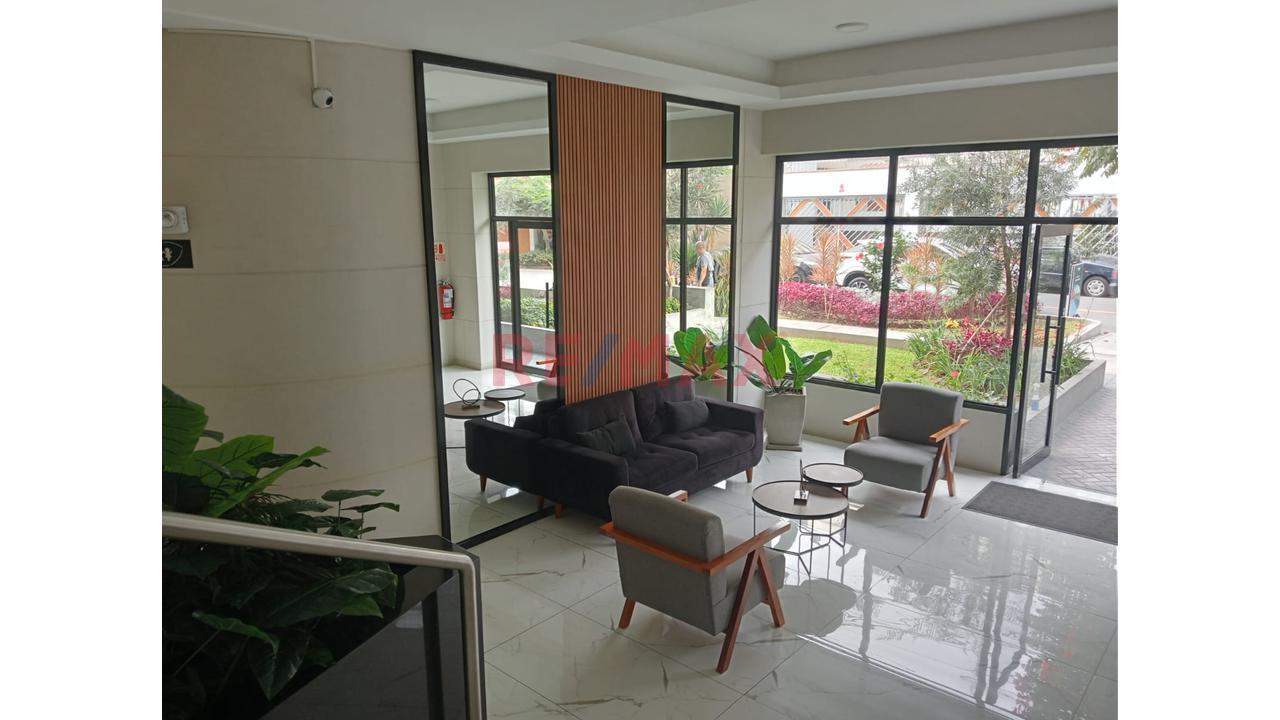 🏡✨ ¡Exclusivo Minidepartamento Amoblado Frente Al Jockey Plaza! ✨🏡 - 12