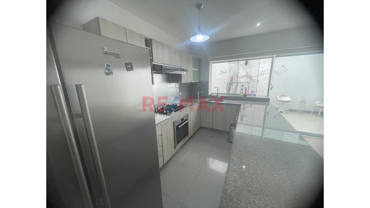 Exclusivo Dúplex De 186.83 M² En Miraflores | 4 Dormitorios, 2 Terrazas Y 2 Cocheras - 12