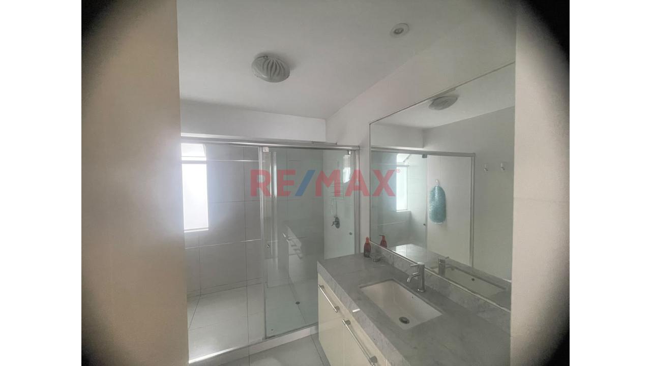 Exclusivo Dúplex De 186.83 M² En Miraflores | 4 Dormitorios, 2 Terrazas Y 2 Cocheras - 11