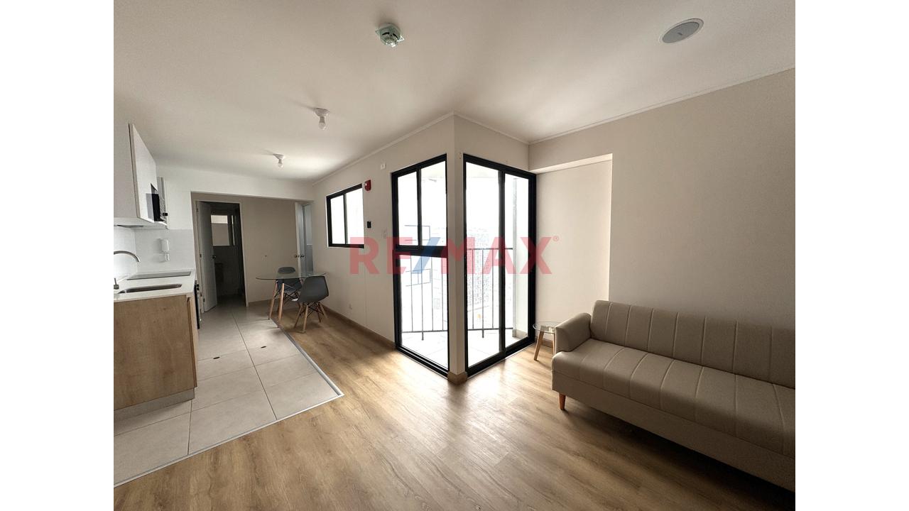 Loft Amoblado En Alquiler – Lince, Límite Con San Isidro - 4