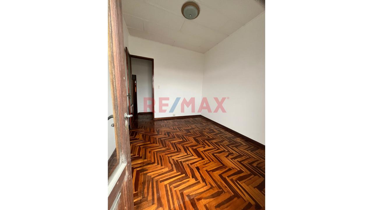 Inversión Y Comercialización – Venta De Amplio Departamento De 162 M² ! - 5