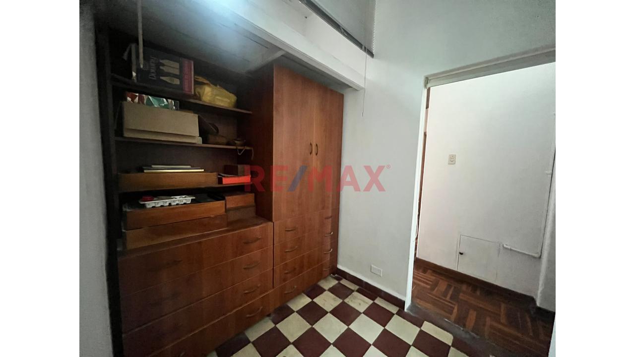 Inversión Y Comercialización – Venta De Amplio Departamento De 162 M² ! - 6