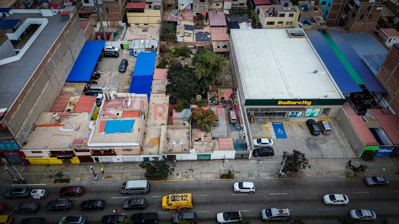 Terreno Comercial En Venta – Av. Huaylas - 4