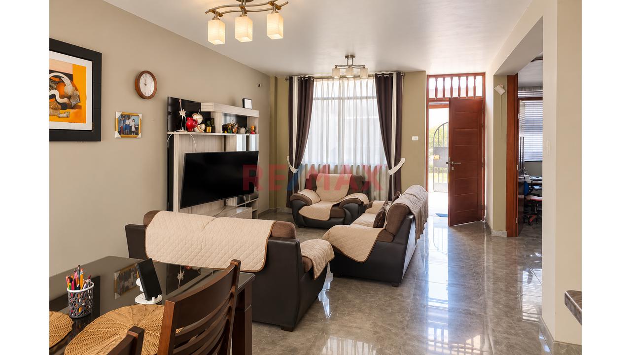 🏡 Casa En Venta En Puente Piedra | 4 Dormitorios + Oficina - 3