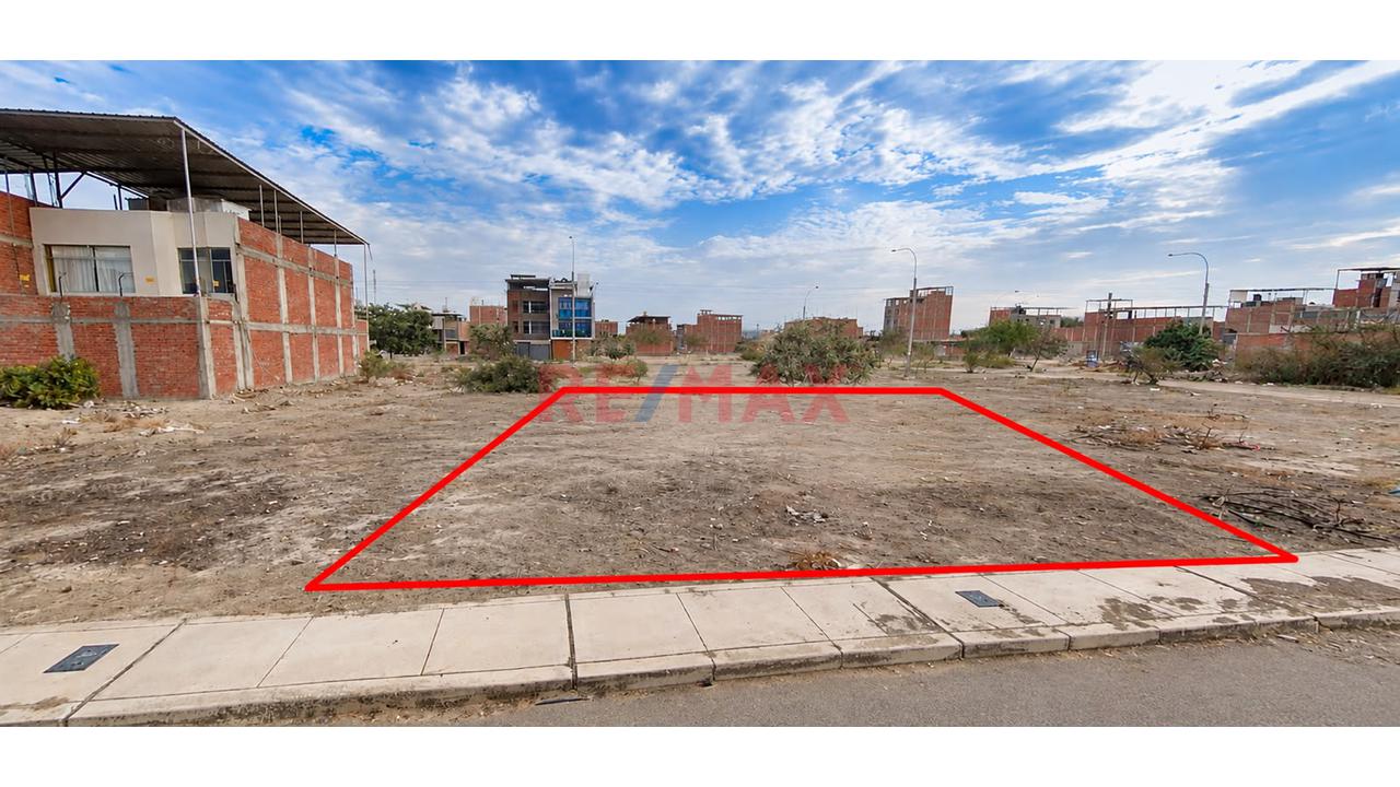 Venta De Terreno En Urb.Las Casuarinas Ii Etapa -112M2 - 1