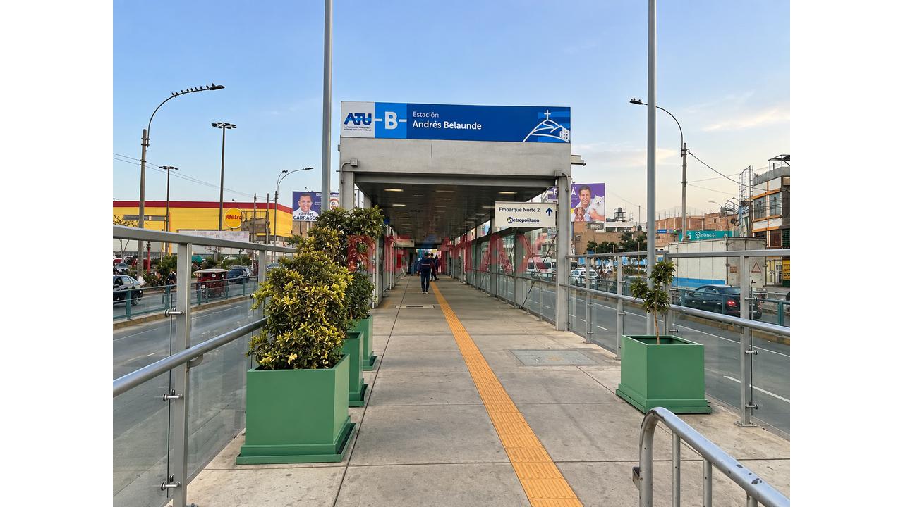 Departamento 3 Dormitorios Frente A Upn – Villa Los Molles, Comas - 7