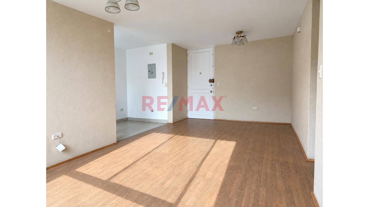 Departamento 3 Dormitorios Frente A Upn – Villa Los Molles, Comas - 6