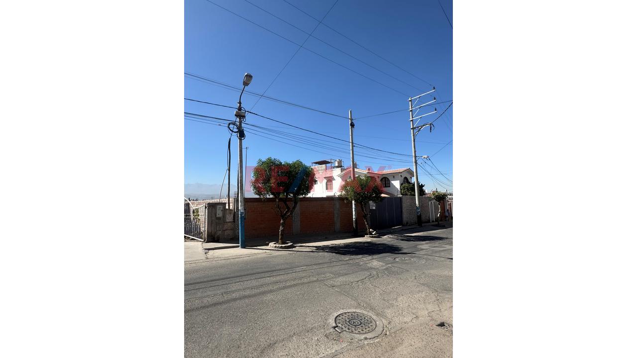 Local Alquiler Puente Fatima Cerro Colorado - 5