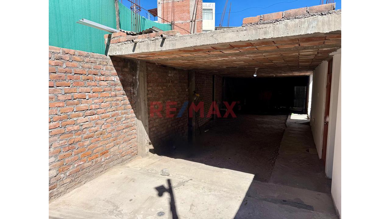 Se Vende Casa En La Finca - Paucarpata - 5