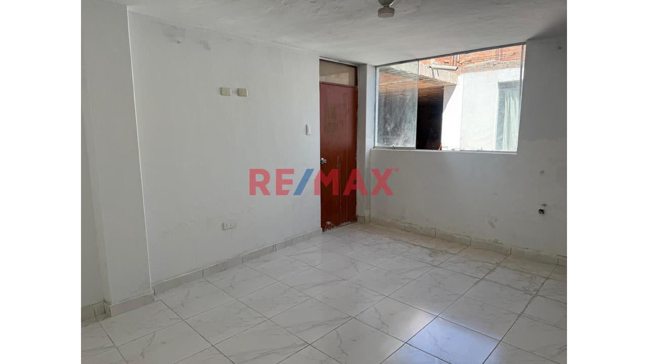 Se Vende Casa En La Finca - Paucarpata - 1