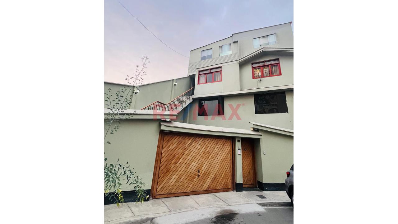 Amplia Casa En Alquiler En Fundo De Villa Condominio Privado Con Seguridad 24/7 - 9