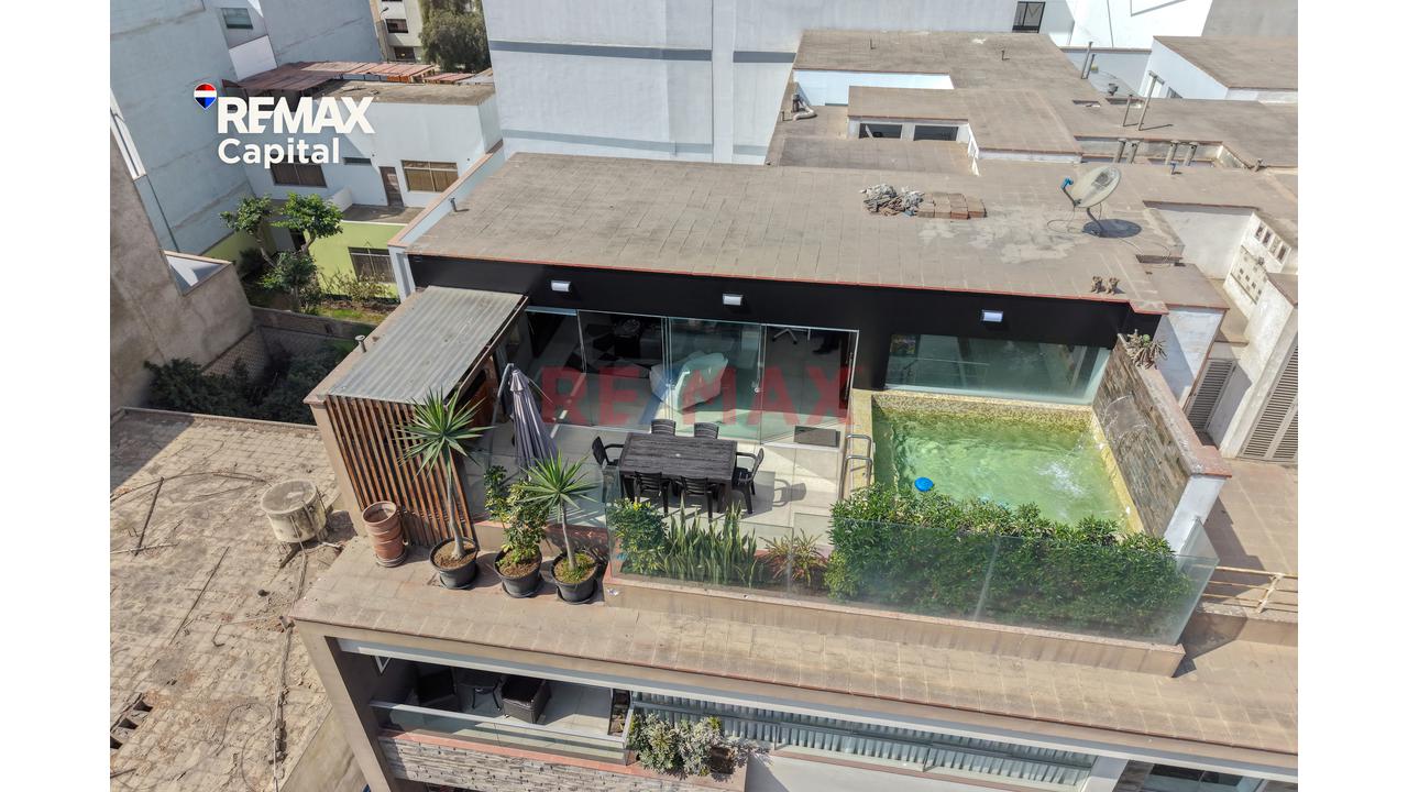 Vendo Dúplex Con Piscina Y Vista A La Ciudad: Terraza De Lujo En Surco - 12
