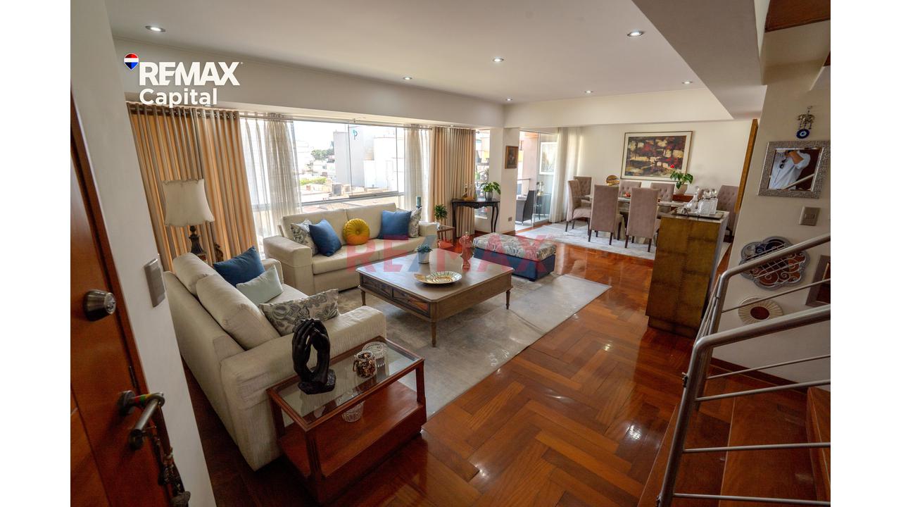 Vendo Dúplex Con Piscina Y Vista A La Ciudad: Terraza De Lujo En Surco - 1