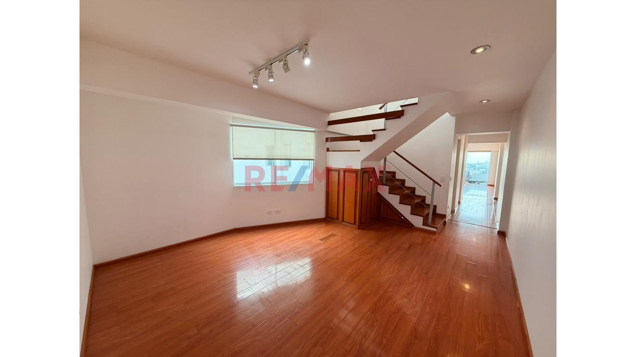 En Venta Exclusivo Penthouse - Duplex, Frente Al Pentagonito - 6