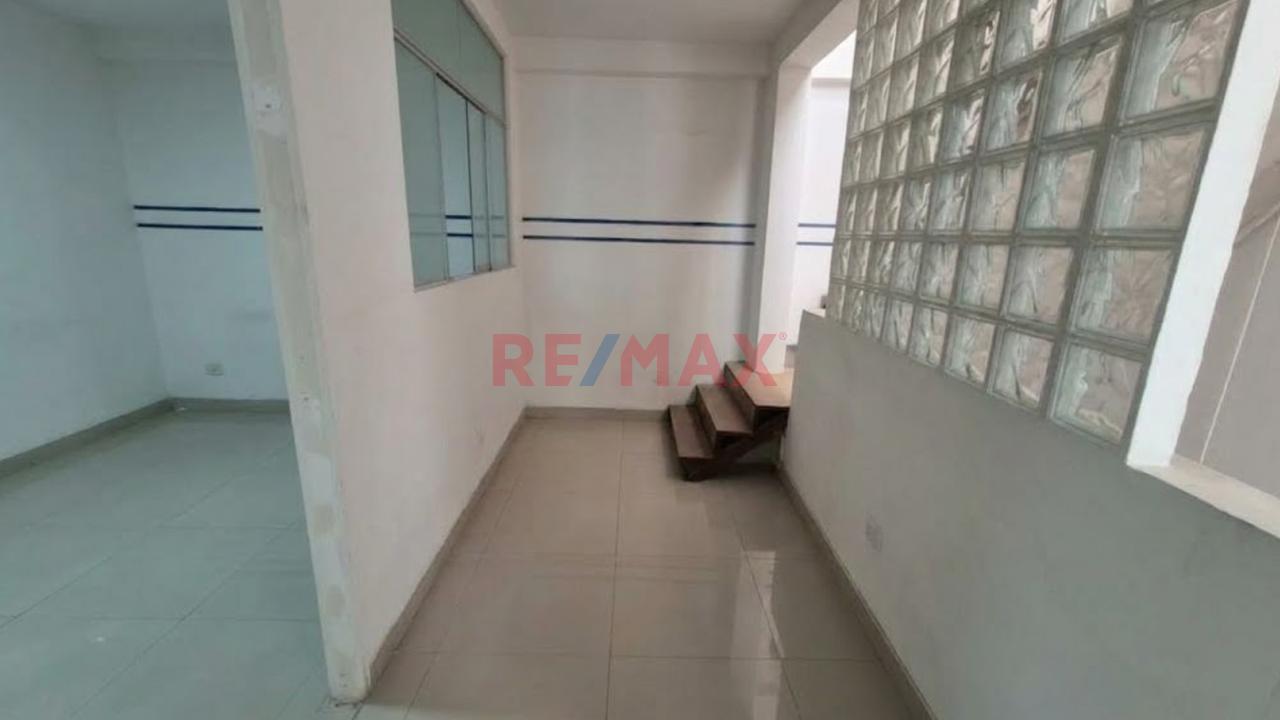Local Comercial En Alquiler 2Do Piso Francisco Cuneo Chiclayo - 5