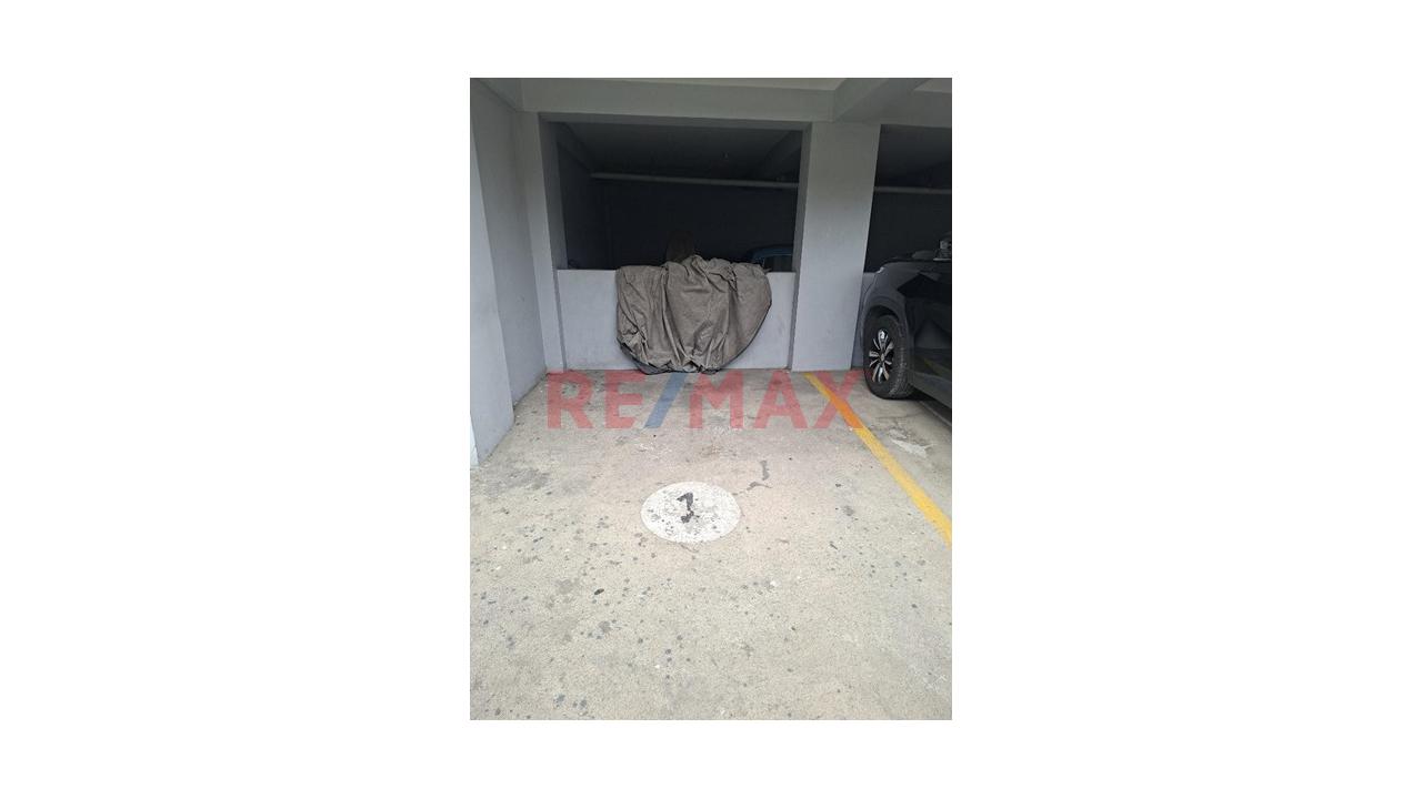 Vive En Exclusiva Zona De Pueblo Libre!!.. Departamento De 111M2 En 2Do Piso Con Vista Interior + Estacionamiento - 12