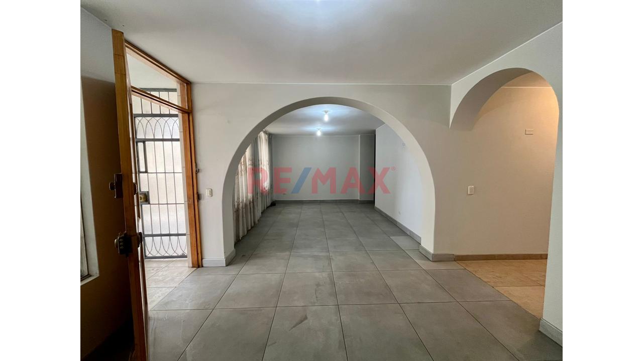Departamento En Venta En San Juan De Miraflores – 1Er Piso, 3 Dormitorios Y Cochera — foto 11