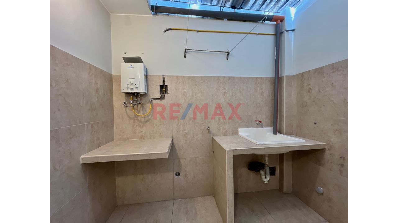 Departamento En Venta En San Juan De Miraflores – 1Er Piso, 3 Dormitorios Y Cochera — foto 6