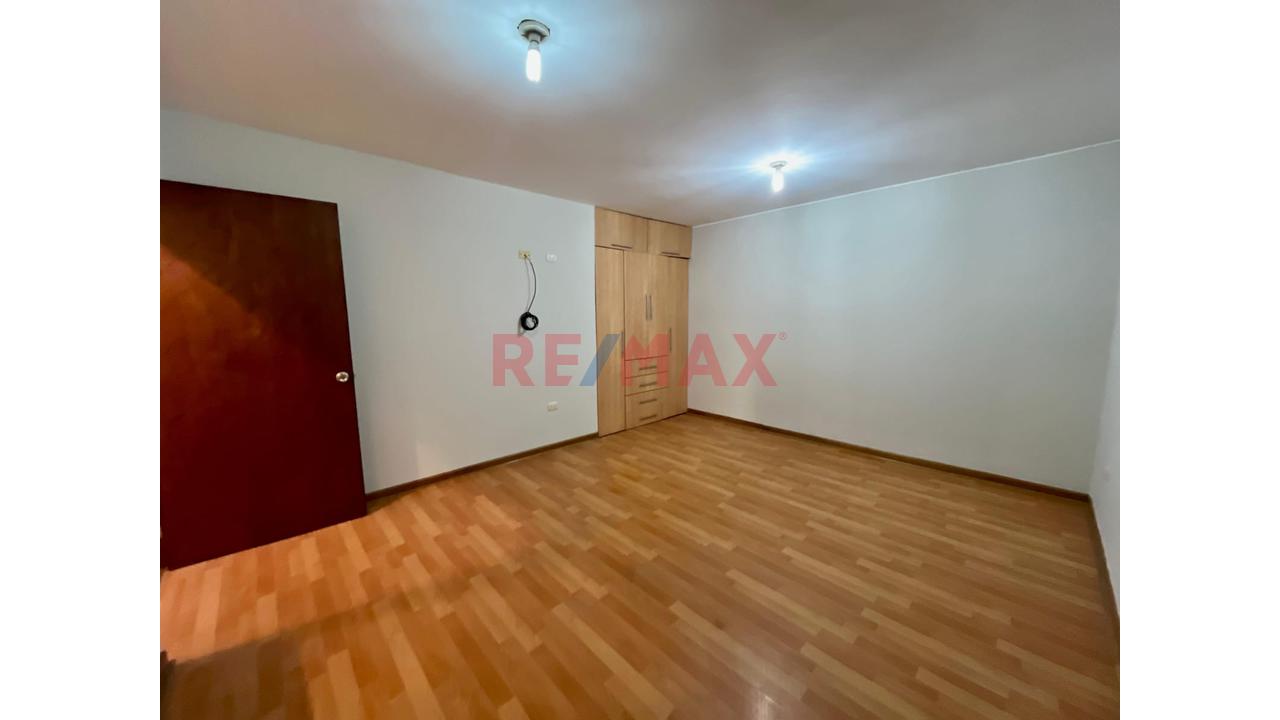 Departamento En Venta En San Juan De Miraflores – 1Er Piso, 3 Dormitorios Y Cochera — foto 10
