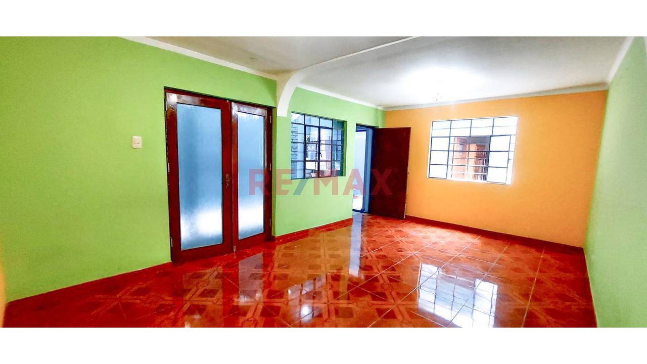 Oportunidad De Inversion Casa Multifamiliar Alt Cdra 32 Av Peru Smp - 10