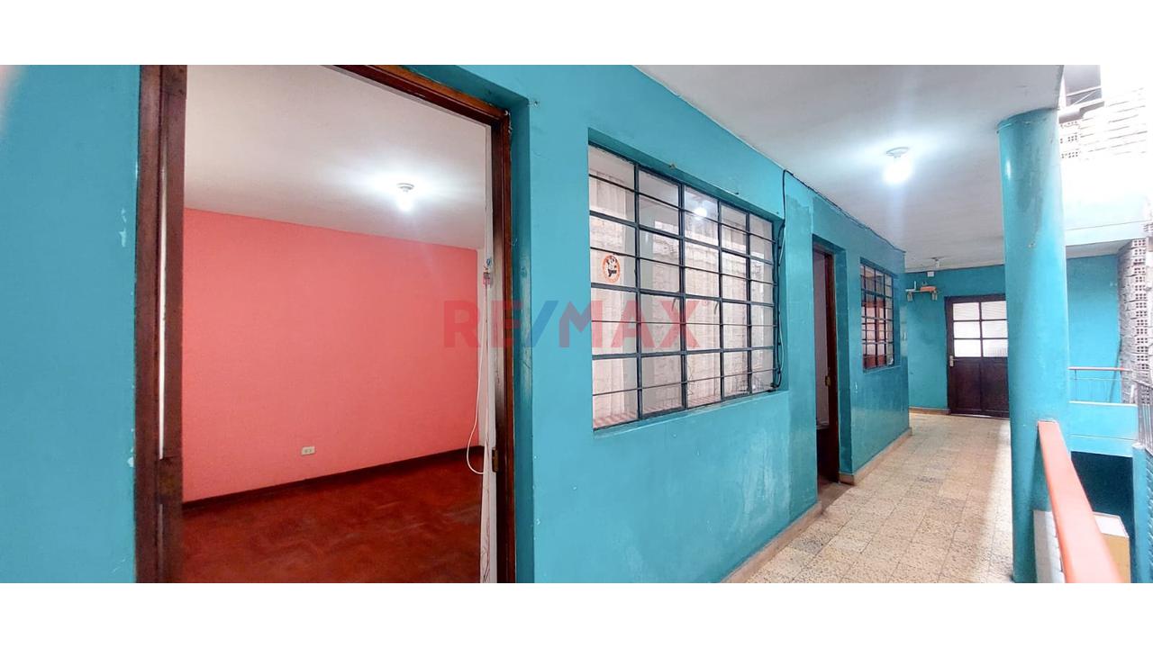 Oportunidad De Inversion Casa Multifamiliar Alt Cdra 32 Av Peru Smp - 5