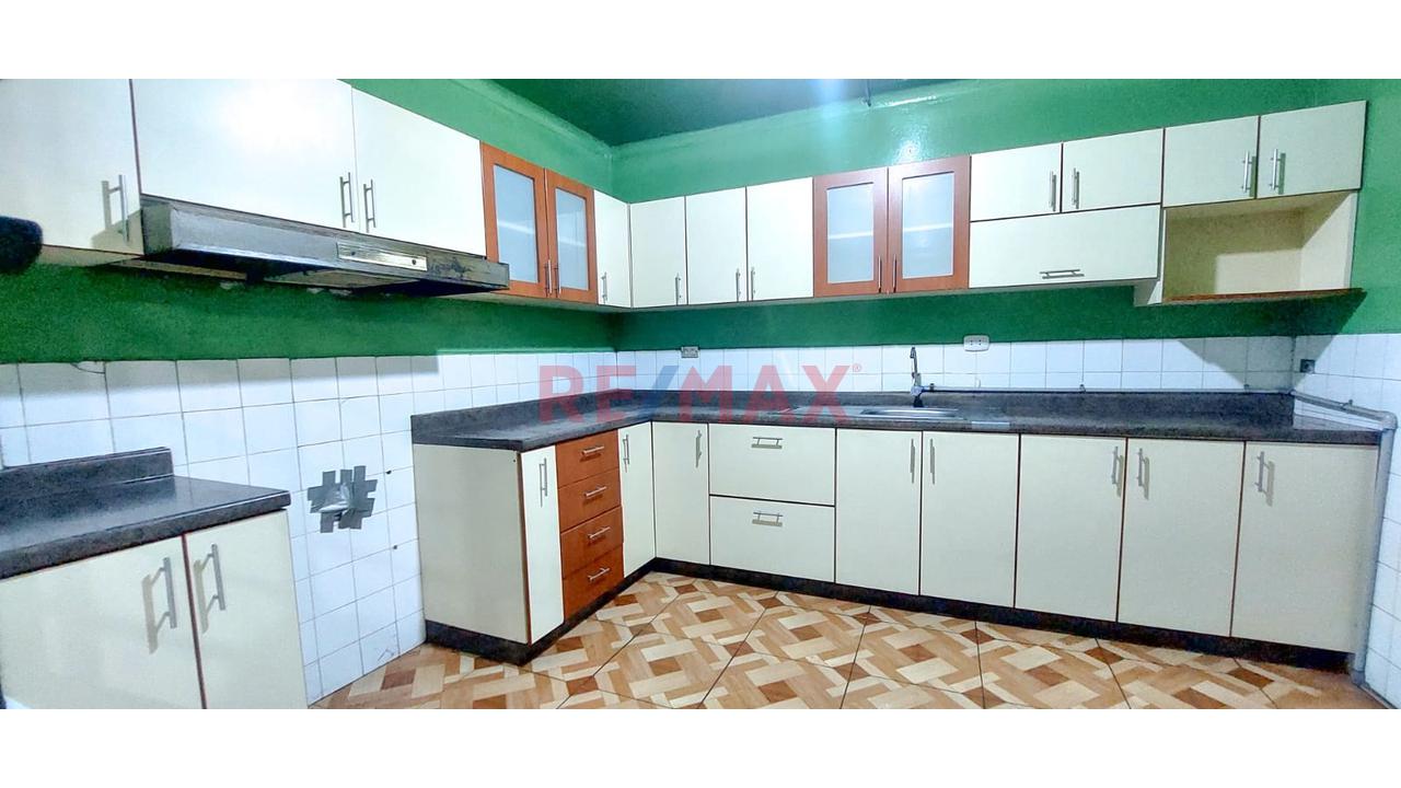 Oportunidad De Inversion Casa Multifamiliar Alt Cdra 32 Av Peru Smp - 8