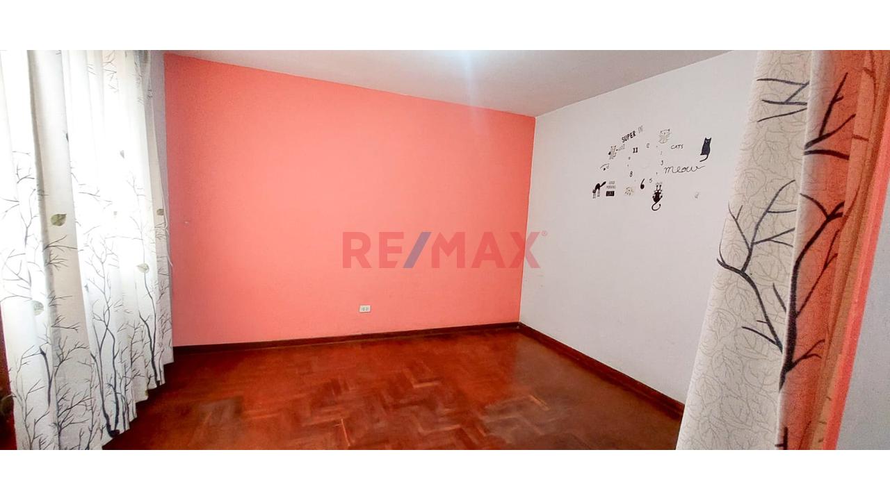 Oportunidad De Inversion Casa Multifamiliar Alt Cdra 32 Av Peru Smp - 7
