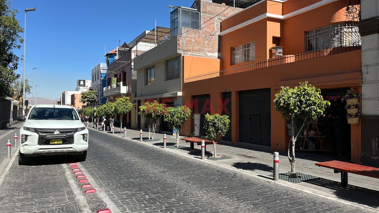 Alquiler De Local Comercial En Calle Jerusalen- Cercado De Arequipa — foto 2